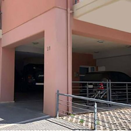 Little Emerald - Central Spot Apartments Golos Dış mekan fotoğraf